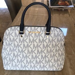 Authentic limited edition Michael Kors purse.